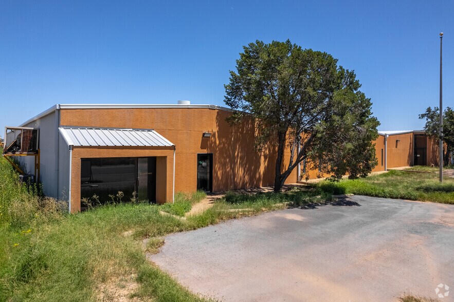 More Photos Of 2045 S Loop 250 W, Midland Warehouse For Sale