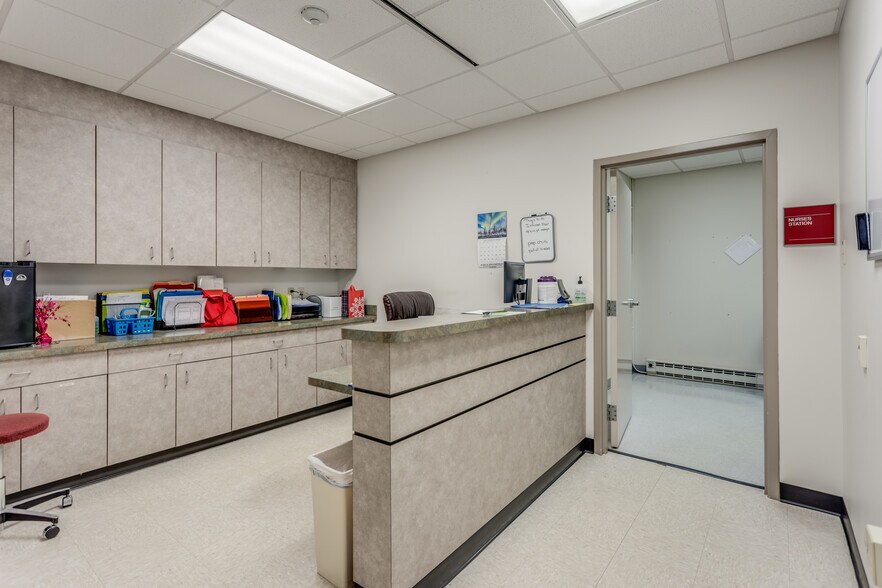More Photos Of 20 S Stewart St, Winchester Medical For Sale