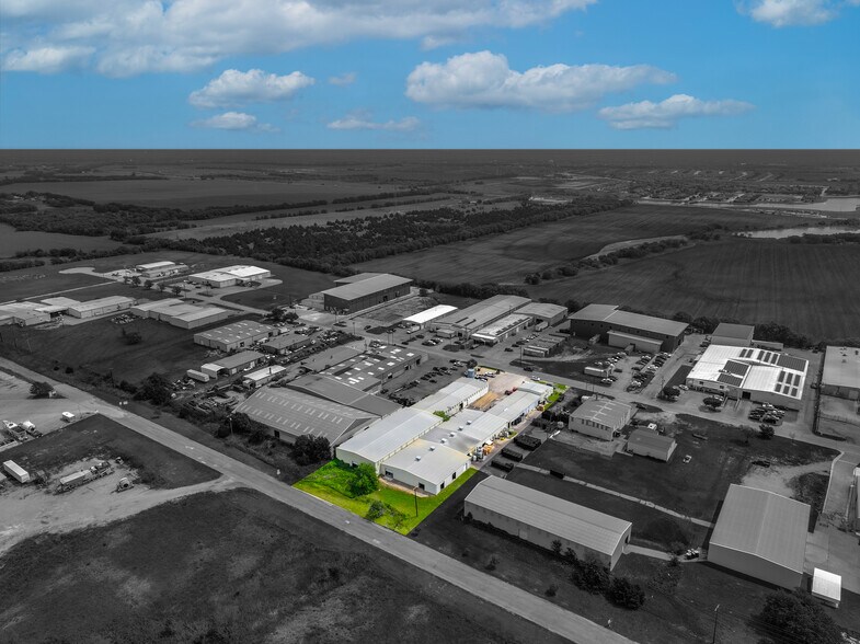 More Photos Of 1121-1201 Industrial Dr, Royse City Manufacturing For Sale