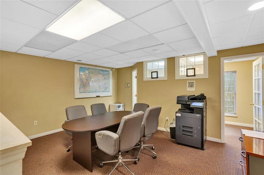 More Photos Of 1108 Ohio River Blvd, Sewickley Office For Sale