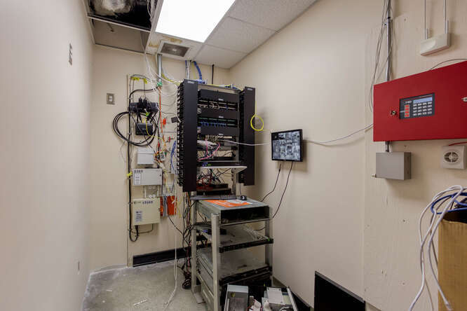 More Photos Of 2365 Windy Hill Rd, Marietta General Retail For Sale