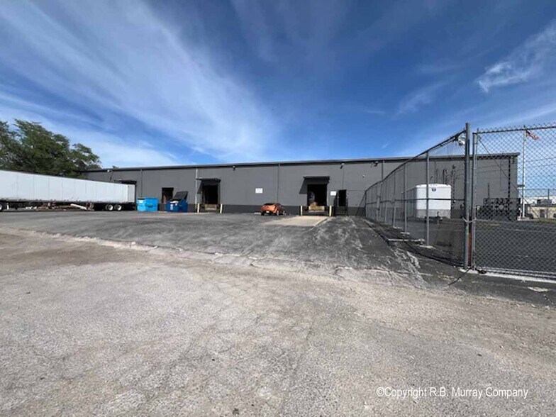 More Photos Of 1851 E Florida St, Springfield Warehouse For Lease