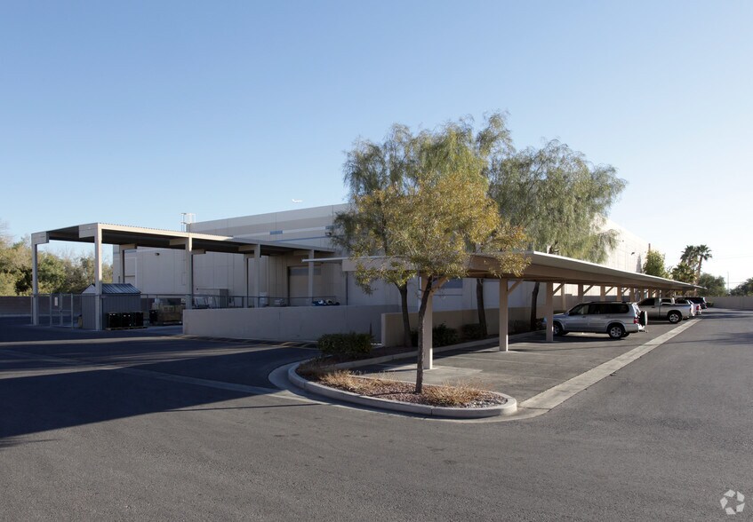 More Photos Of 1660 Pama Ln, Las Vegas Manufacturing For Lease