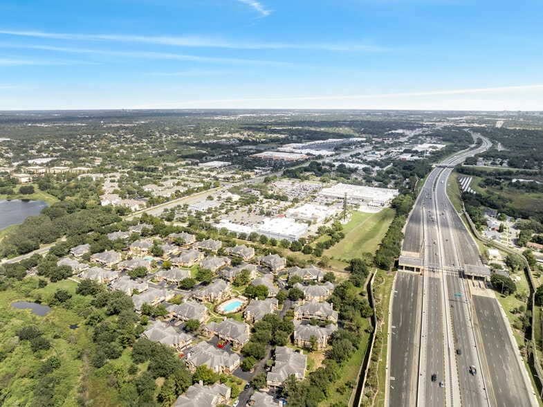 More Photos Of 8010 W Colonial Dr, Orlando Freestanding For Sale