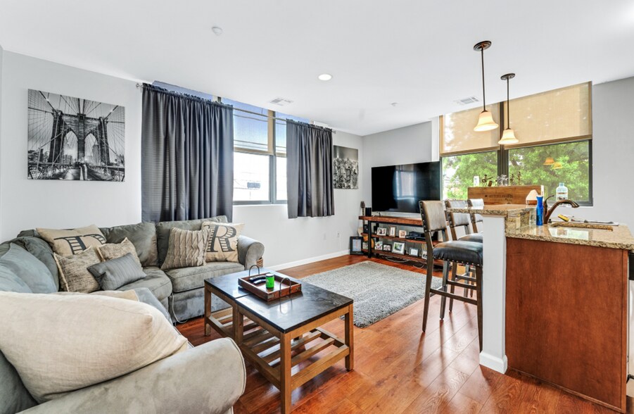 More Photos Of 528 N New St, Bethlehem Apartments For Sale