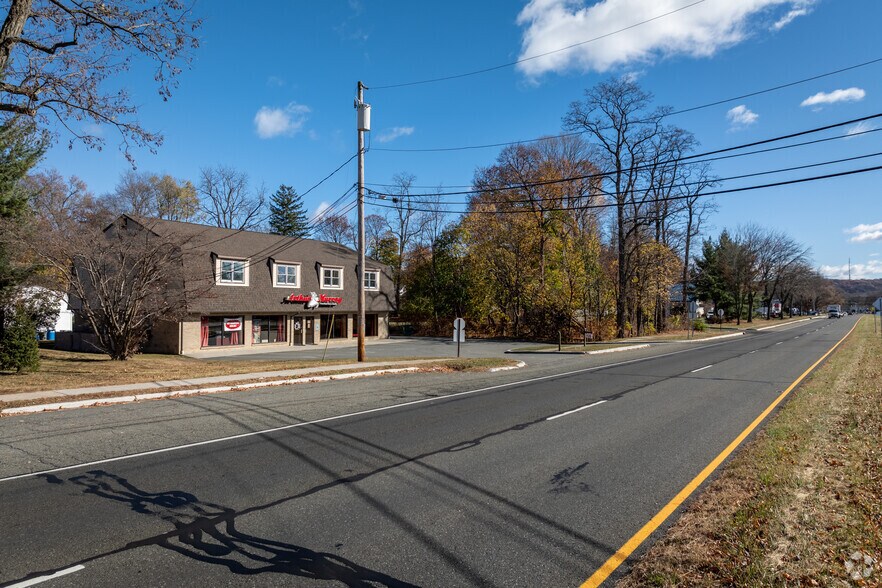 More Photos Of 126 Route 10, Succasunna Freestanding For Lease