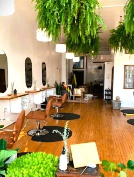 More Photos Of 719 S 5th St, Milwaukee Storefront Retail Residential For Sale