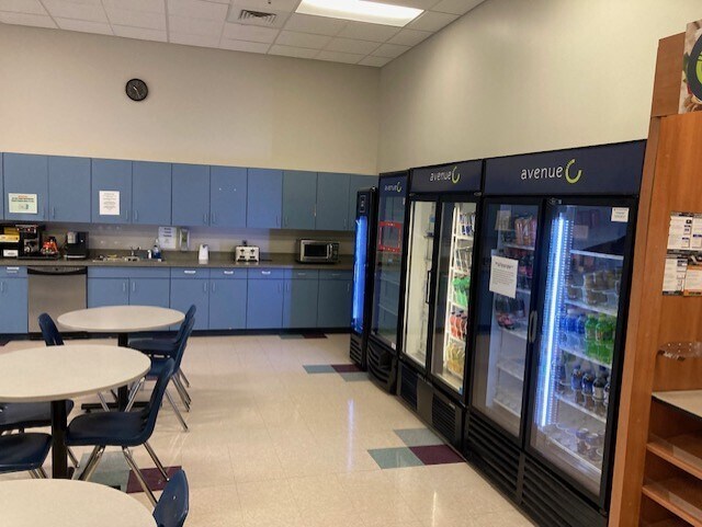 More Photos Of 3429 Regal Dr, Alcoa Office For Lease