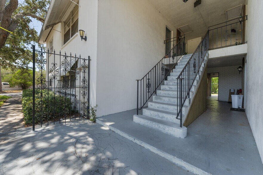 More Photos Of 5845 Fairfield Ave S, Saint Petersburg Apartments For Sale