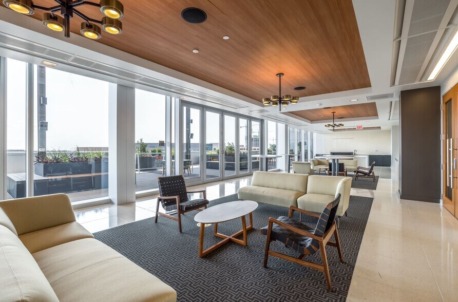 More Photos Of 1836 San Jacinto Blvd, Austin Office For Lease