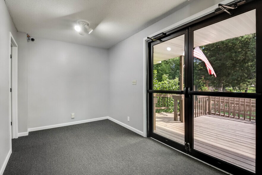 More Photos Of 104 E Barker St, Rice Lake Flex For Sale