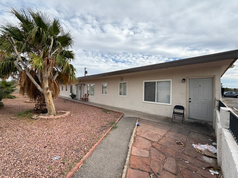 Primary Photo Of 2252 Ellis St, North Las Vegas Apartments For Sale