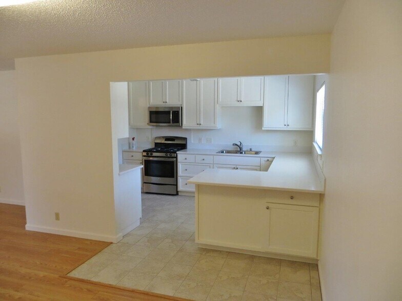 More Photos Of 415 4th St, Winters Multifamily For Sale