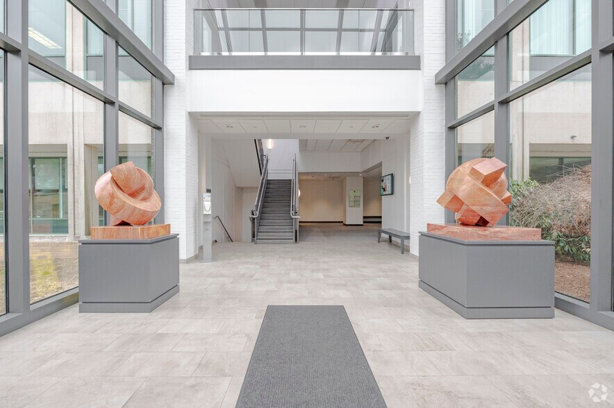 More Photos Of 35 Nutmeg Dr, Trumbull Light Manufacturing For Lease