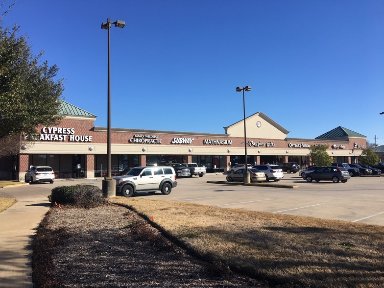 More Photos Of 12344 Barker Cypress Rd, Cypress Storefront Retail Office For Lease