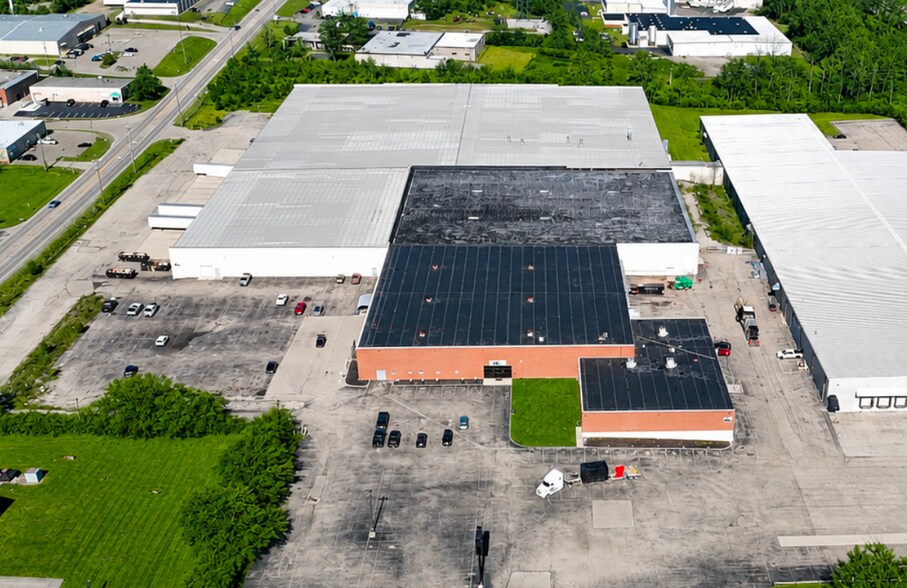 More Photos Of 2875 Needmore Rd, Dayton Warehouse For Lease