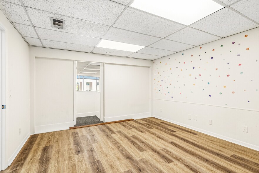 More Photos Of 1507 20th St, Vero Beach Medical For Lease