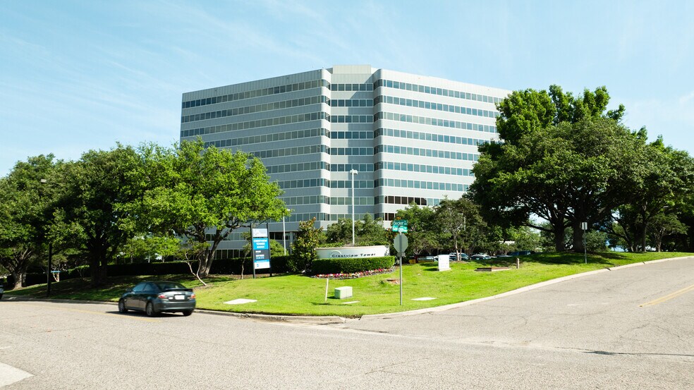 More Photos Of 105 Decker Ct, Irving Office For Lease
