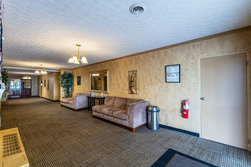 More Photos Of 6205 Miller Ln, Dayton Religious Facility For Sale