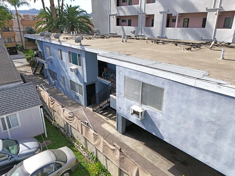 More Photos Of 11275 Huston St, North Hollywood Apartments For Sale