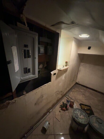 More Photos Of 5001 S Hermitage Ave, Chicago Religious Facility For Sale