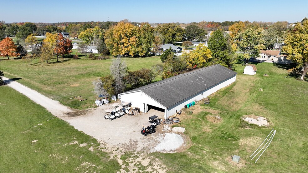 More Photos Of 1605 W Water St, Hartford City Land For Sale