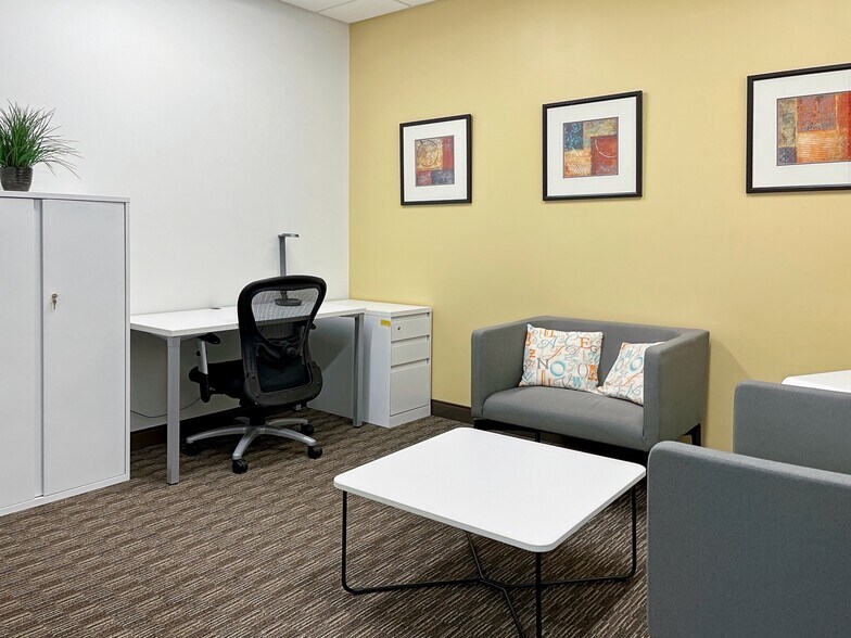 More Photos Of 2360 Meadowpine Blvd, Mississauga Coworking Space