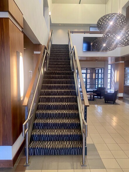 More Photos Of 5665 Flatiron Pky, Boulder Office For Lease