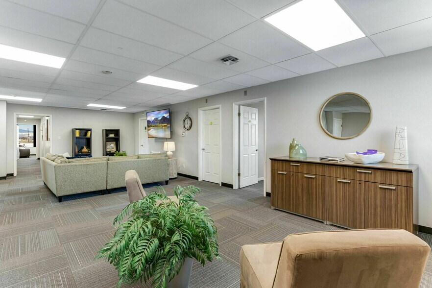 More Photos Of 2140 S Holly St, Denver Office For Lease