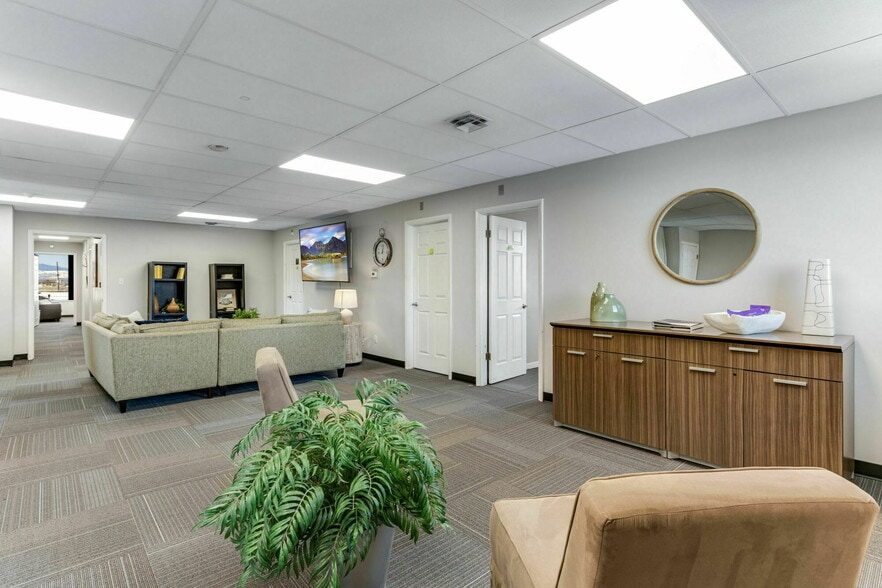 More Photos Of 2140 S Holly St, Denver Office For Lease