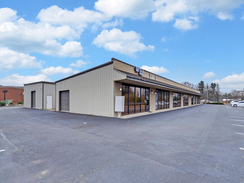 More Photos Of 134 Hurricane Shoals Rd, Lawrenceville Storefront Retail Office For Sale