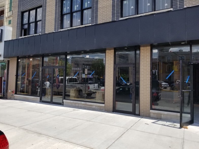 Primary Photo Of 684 Main Ave, Passaic Storefront Retail Office For Lease