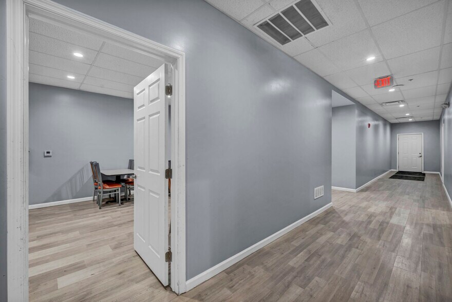 More Photos Of 1025 E Fifth Ave, Columbus Warehouse For Lease