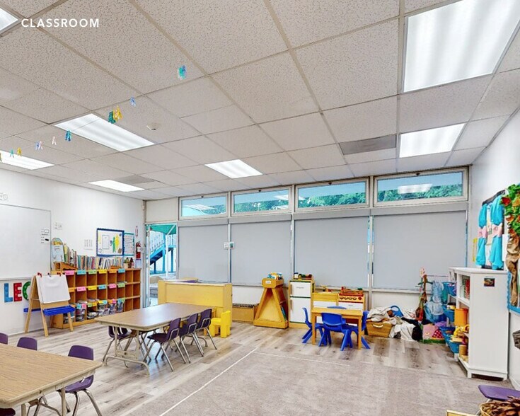 More Photos Of 6025 Valley Circle Blvd, Woodland Hills Religious Facility For Sale