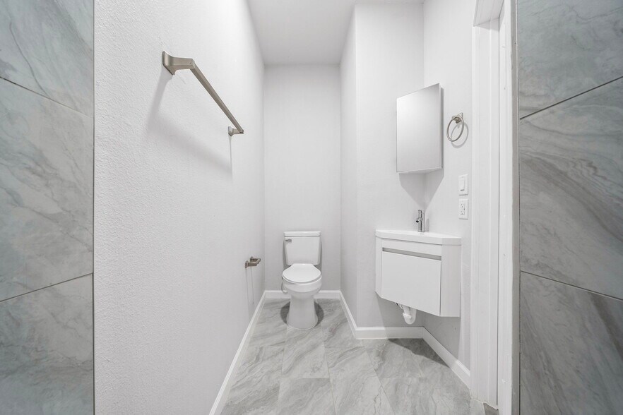 More Photos Of , Galveston Multifamily For Sale