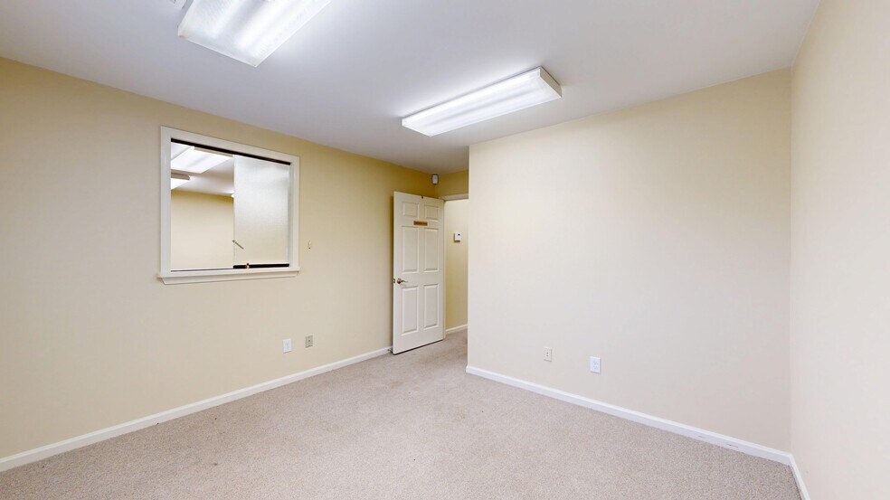 More Photos Of 1320 Wynnton Rd, Columbus Office For Lease