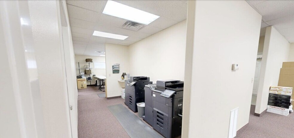 More Photos Of 1271 Port Dr, Clarkston Office For Sale