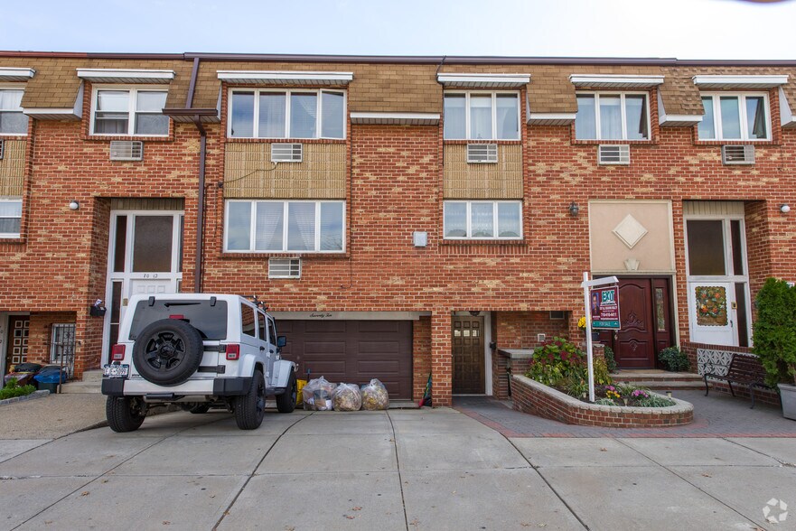 Primary Photo Of 70-10 Eliot Ave, Flushing Apartments For Sale