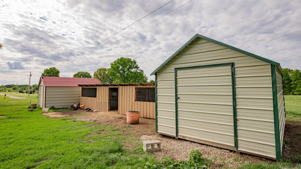 More Photos Of 8400 E 1320 Rd, Stockton Winery Vineyard For Sale