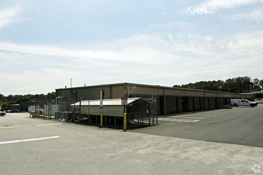 More Photos Of 4200 Atlantic Ave, Raleigh Warehouse For Lease