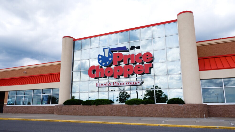 More Photos Of 3815-3873 State Rte 31, Liverpool Unknown For Lease