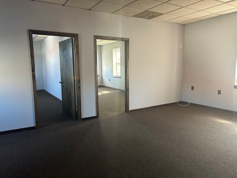 More Photos Of 30 South St, Freehold Office For Lease
