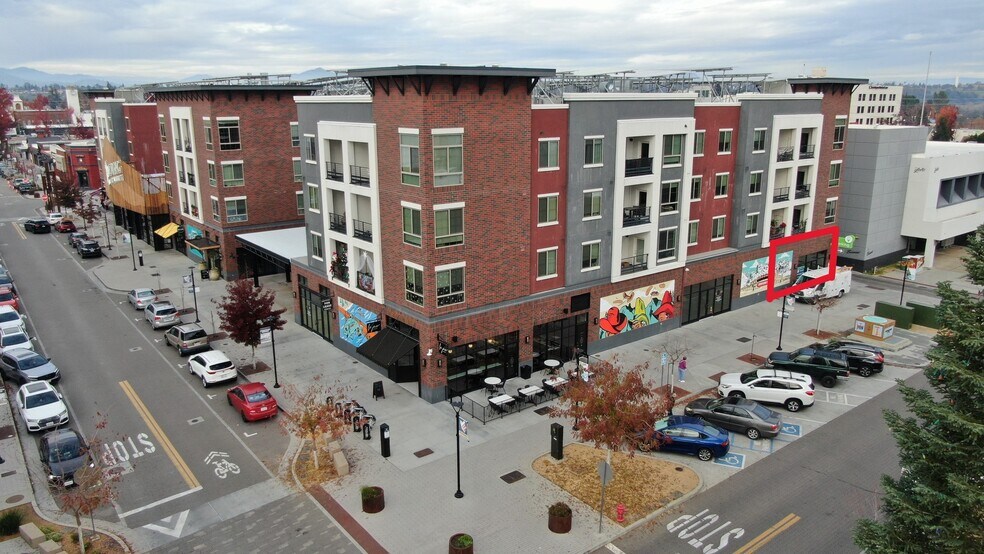 More Photos Of 1551 Market St, Redding Apartments For Lease
