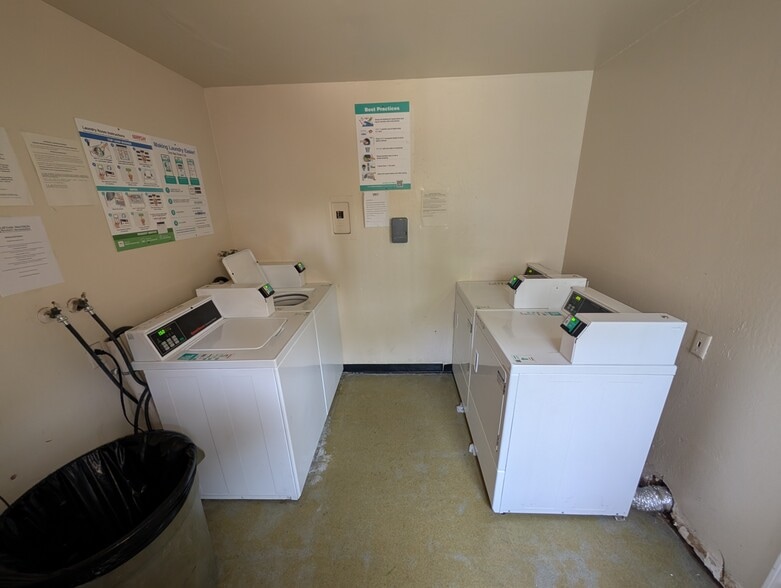 More Photos Of 1190 Dana Dr, Fairfield Apartments For Sale