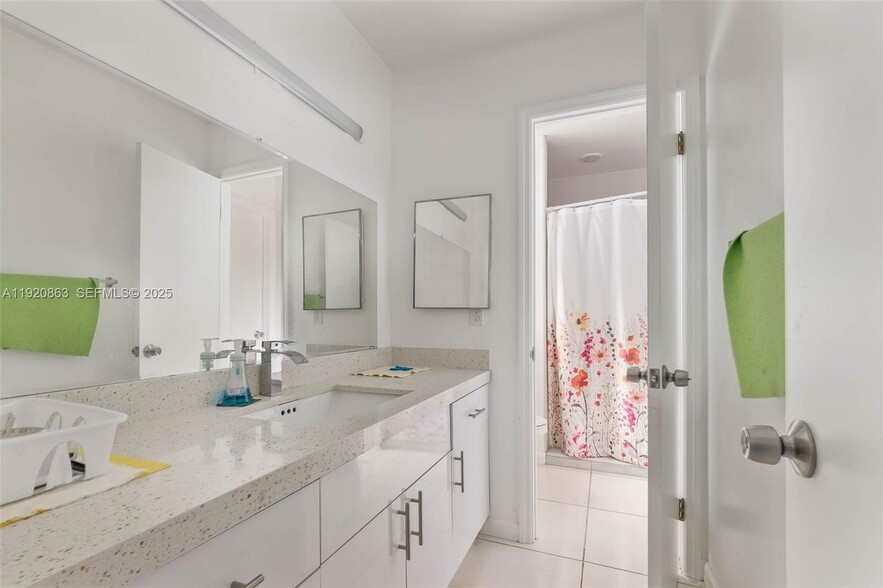 More Photos Of 2740 SW 23rd St, Miami Multifamily For Sale