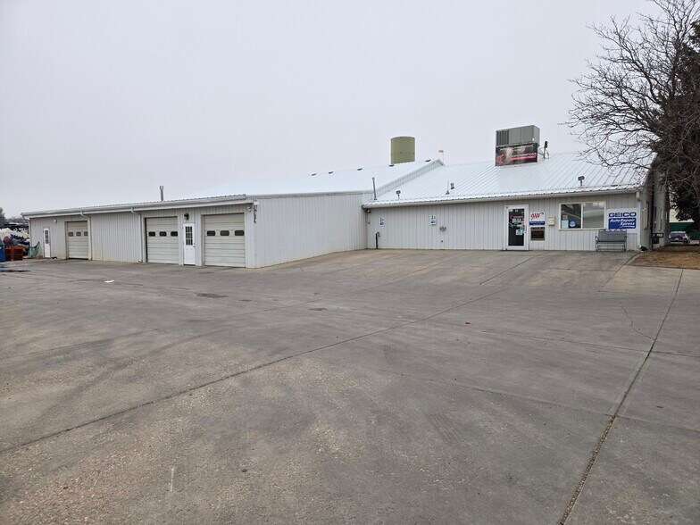 Primary Photo Of 900 E Lincoln Ave, Fort Collins Warehouse For Lease