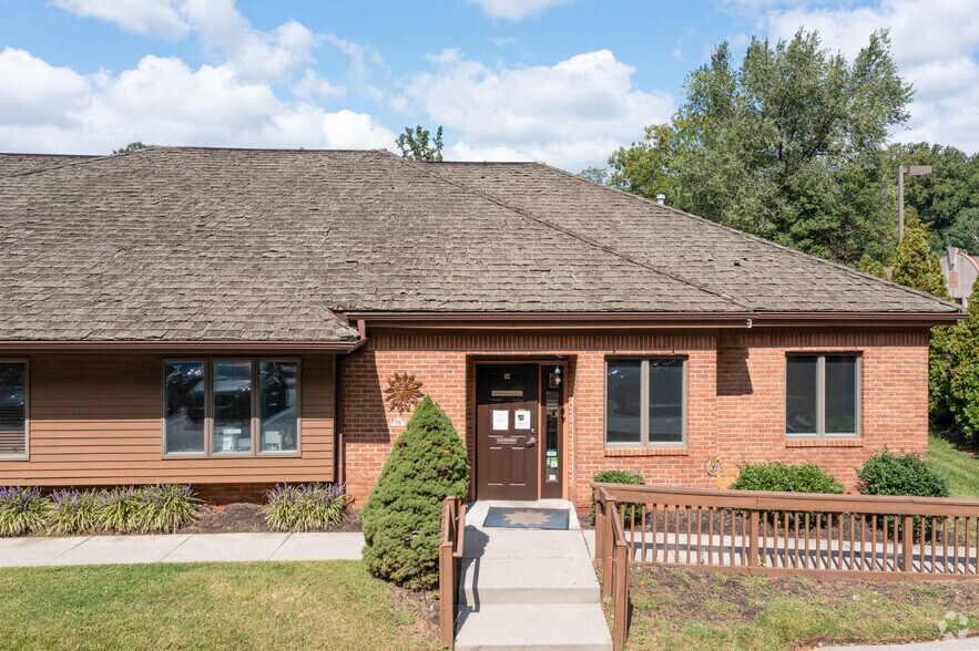 Primary Photo Of 401 Kings Hwy, Cherry Hill Medical For Lease