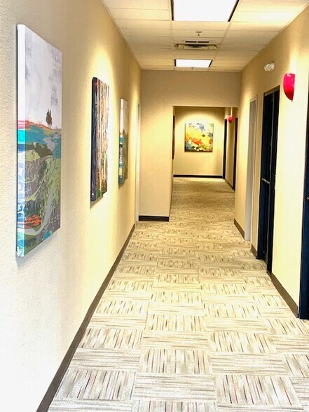 More Photos Of 5008-5018 Fairview Ave, Downers Grove Office For Lease