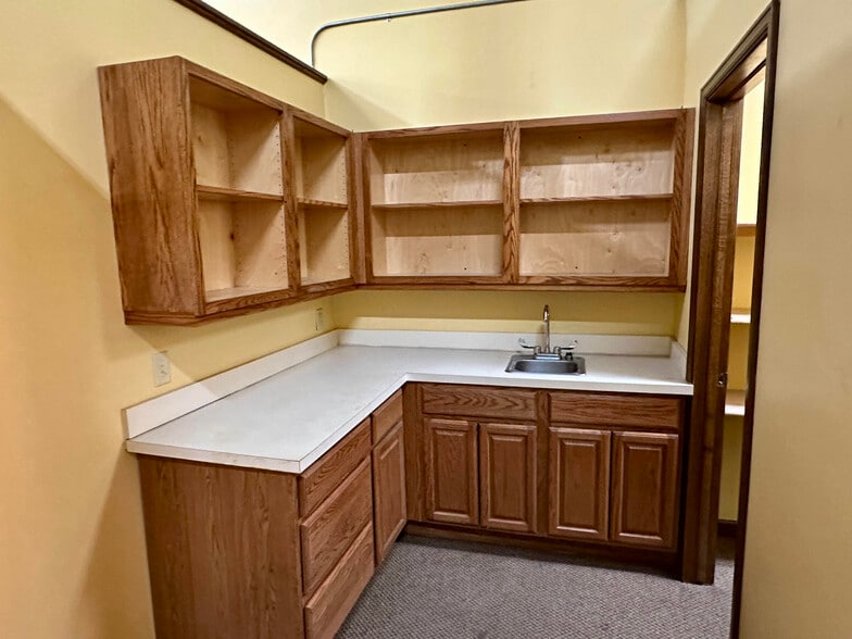 More Photos Of 2670 Copper Ridge Cir, Steamboat Springs Warehouse For Lease