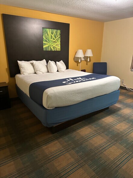 More Photos Of 64968 Boston Rd, Atlantic Hotel For Sale